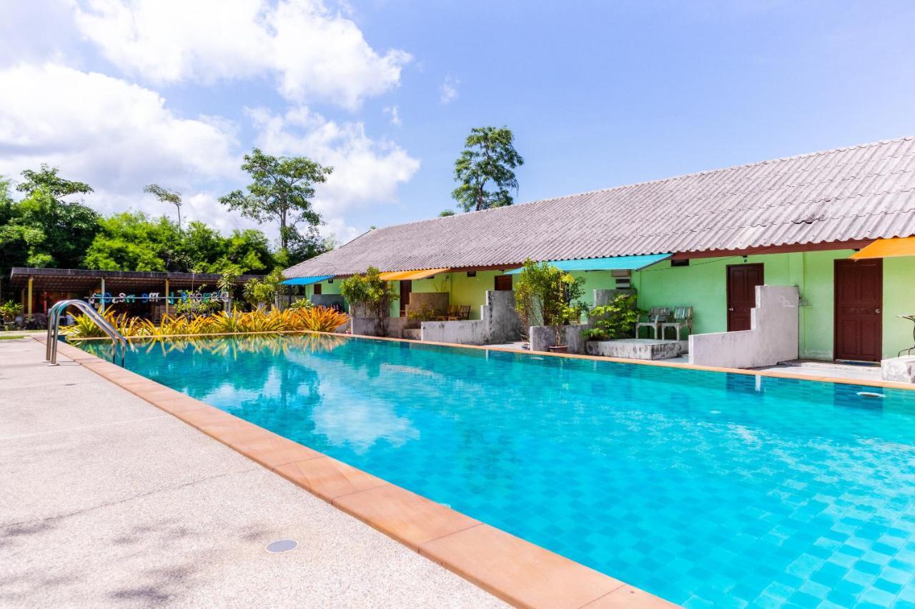 Diamond Home Resort Krabi town Extérieur photo